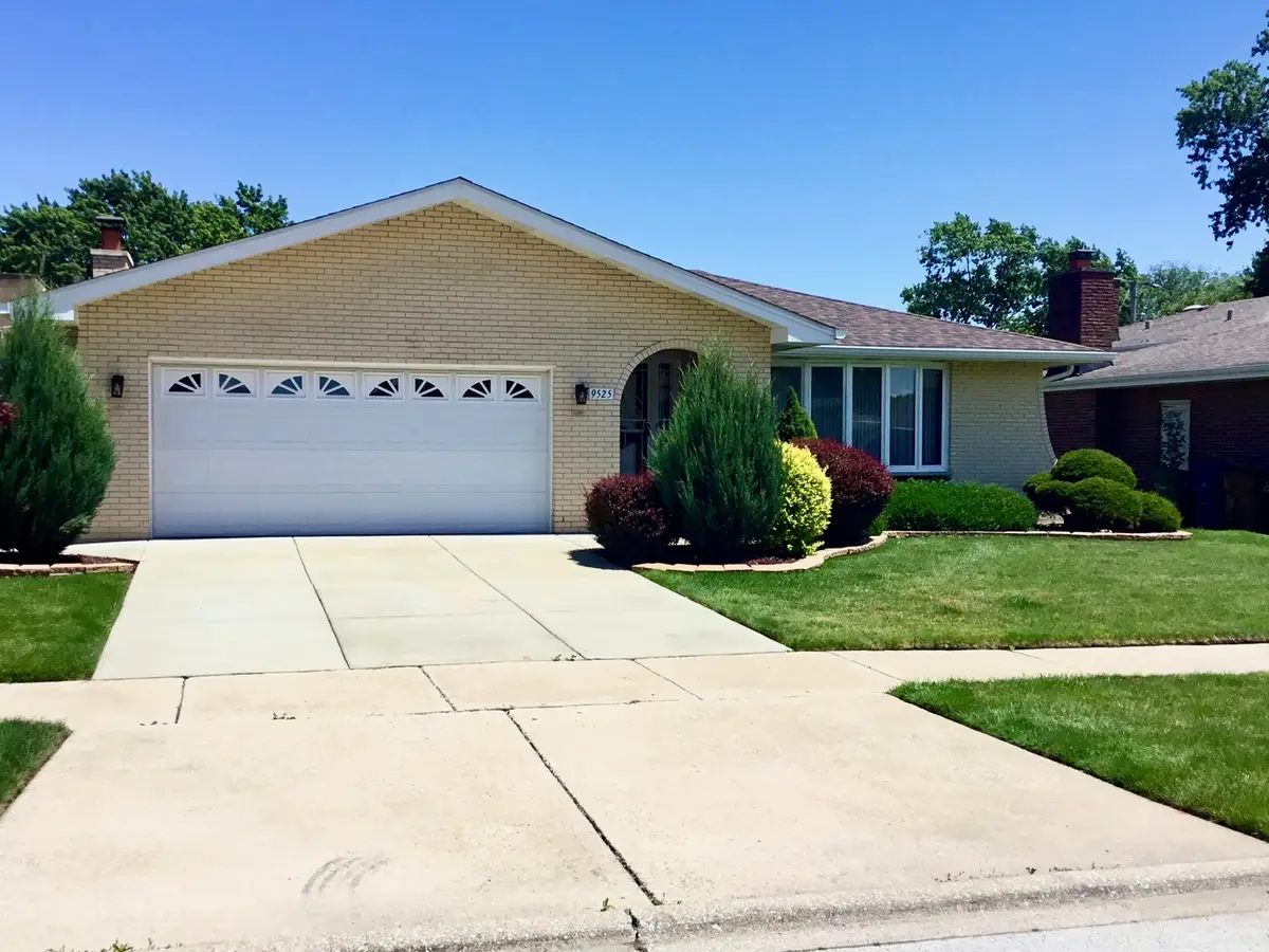 9525 S Kolin Avenue, Oak Lawn, IL 60453 - #1