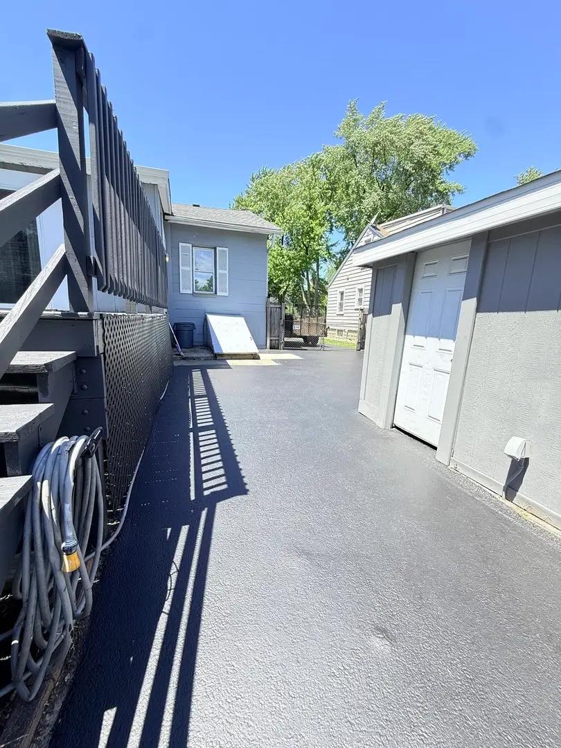 14607 Saint Louis Avenue, Midlothian, IL 60445 - #3
