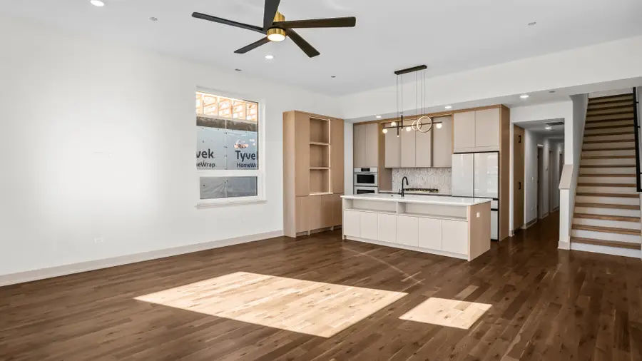 4441 S Vincennes Avenue #3, Chicago, IL 60653 - #2