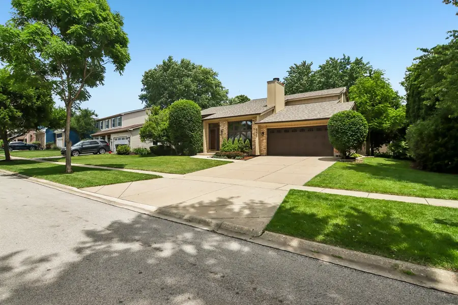 6225 Meyer Road, Woodridge, IL 60517 - #3