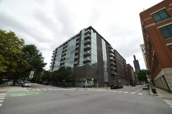 225 S Sangamon Street #701, Chicago, IL 60607