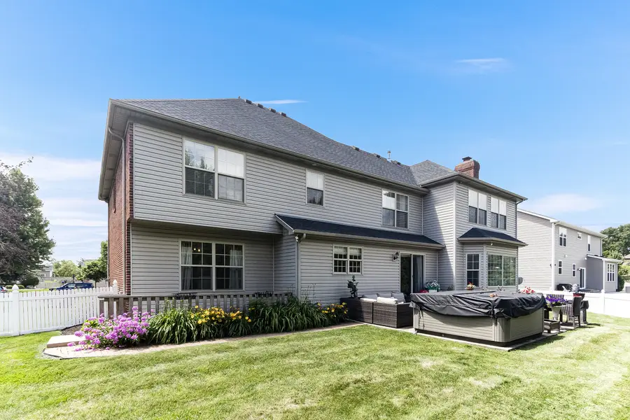 16305 Riverwood Drive, Plainfield, IL 60586 - #2