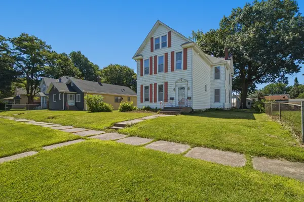 1121 W 14th Street, Davenport, IA 52804