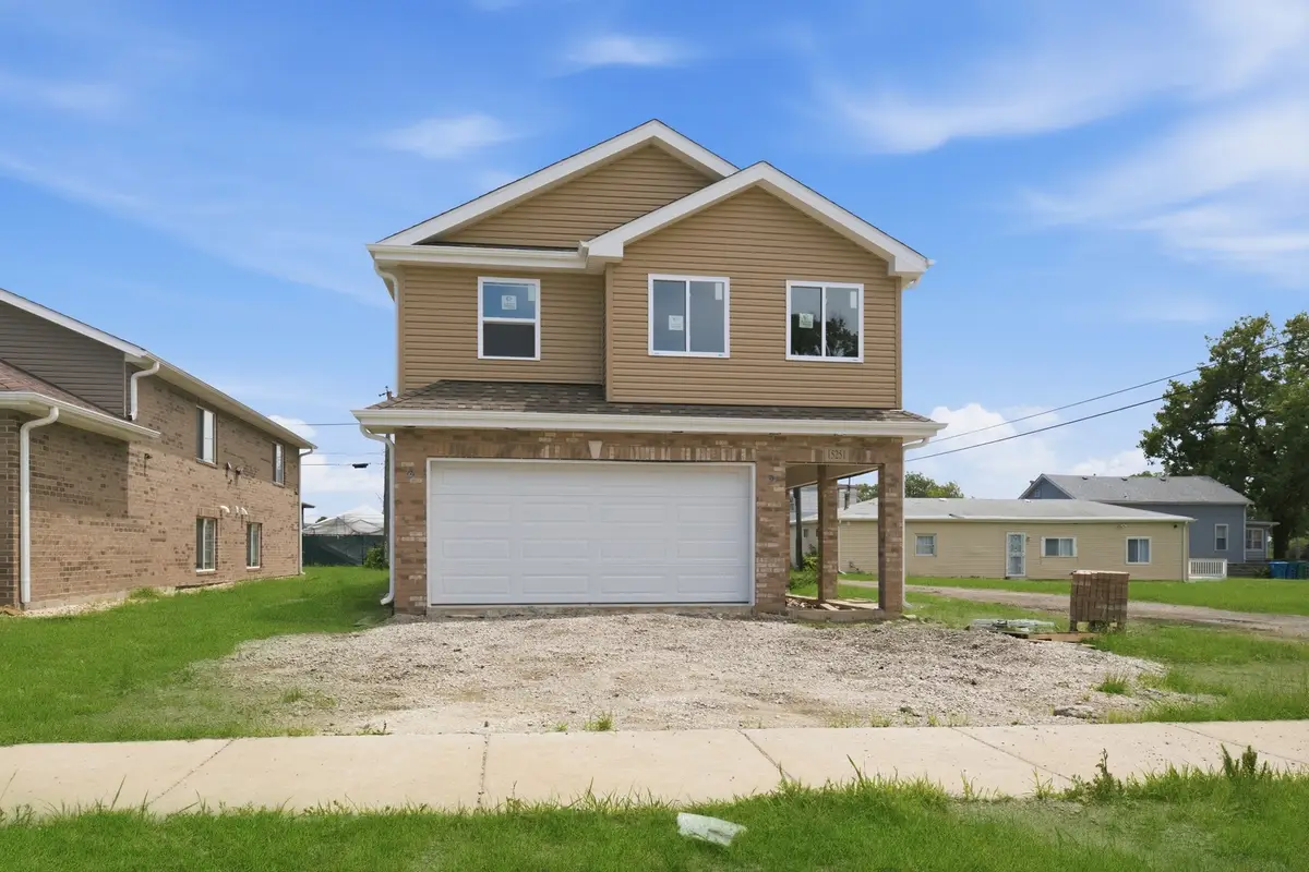 15251 7th Avenue, Phoenix, IL 60426 - #1