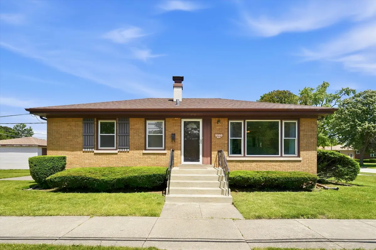 9300 Lorel Avenue, Skokie, IL 60077 - #1