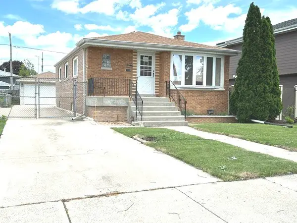 Address Withheld By Seller, Burbank, IL 60459