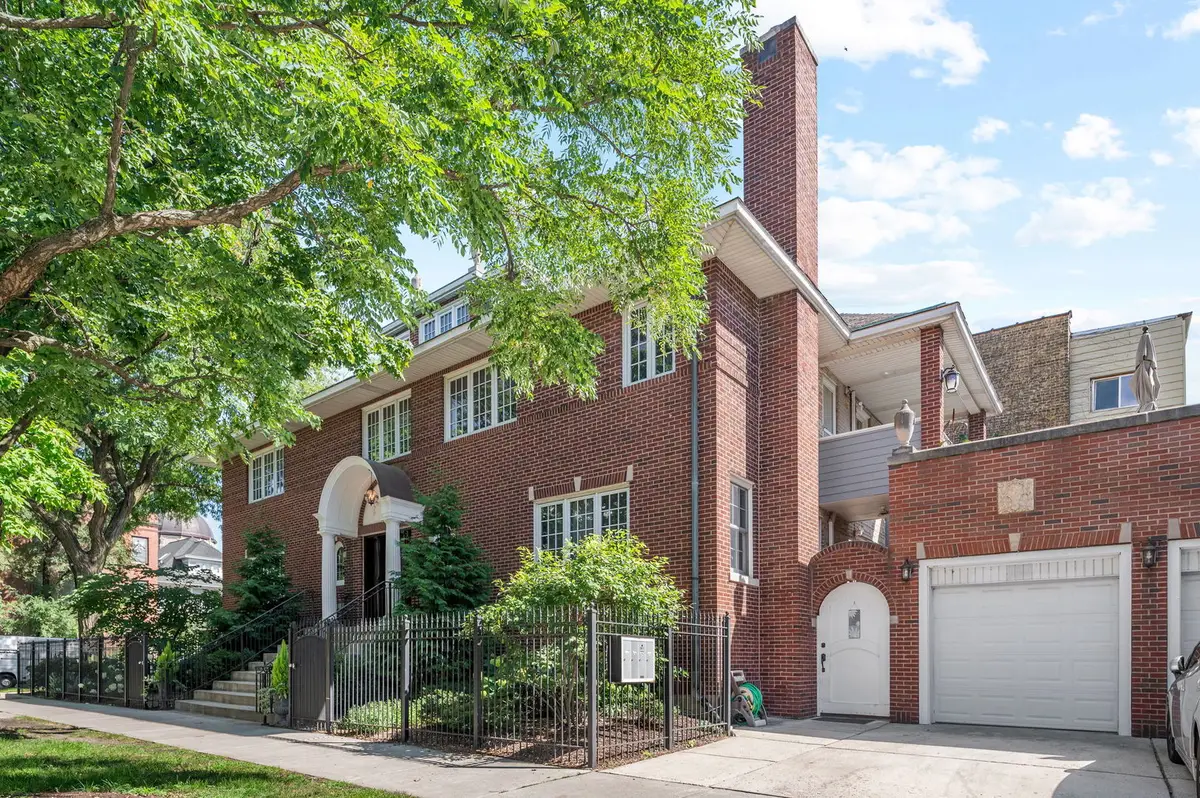 1705 W Leland Avenue, Chicago, IL 60640 - #1