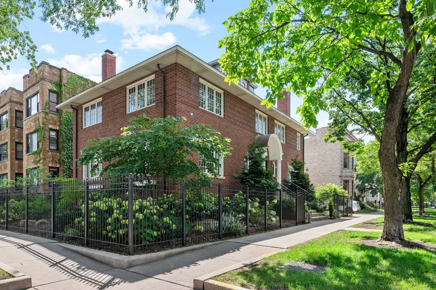 1705 W Leland Avenue, Chicago, IL 60640 - #2