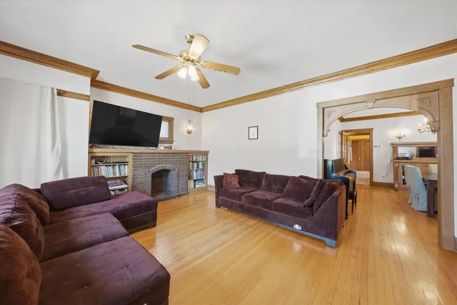 3032 Wisconsin Avenue, Berwyn, IL 60402 - #3