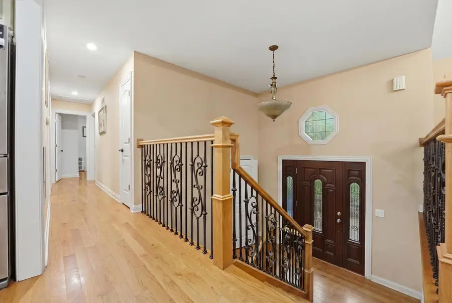21 Sequoia Road, Hawthorn Woods, IL 60047 - #3