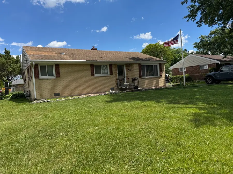 8219 S 82nd Court, Justice, IL 60458 - #2