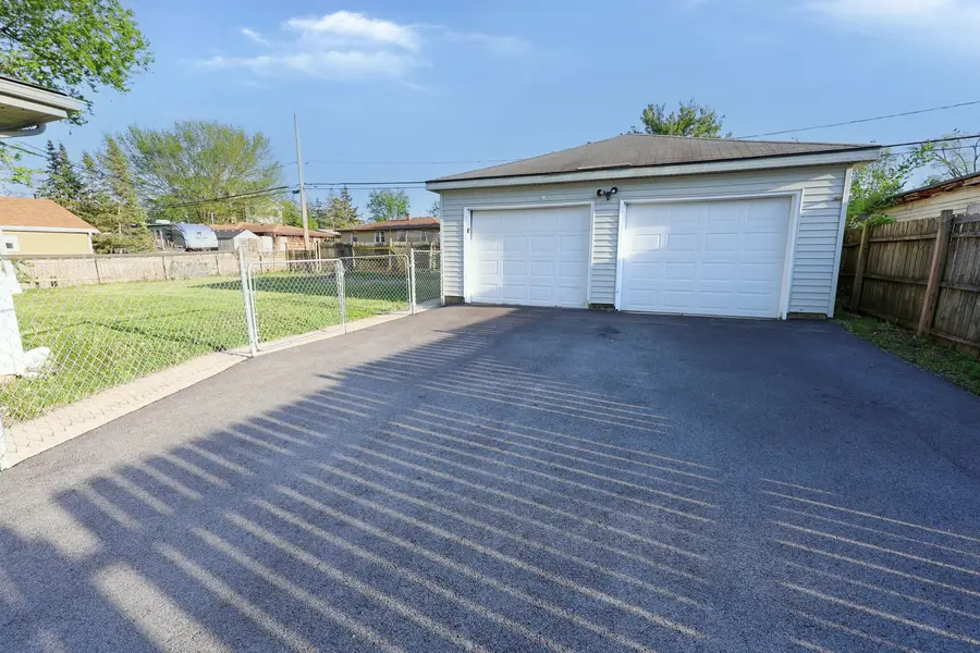 2414 Garden Street, Joliet, IL 60435 - #3