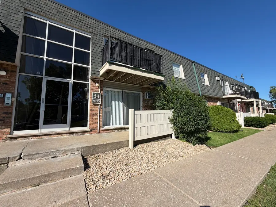 9950 S 84th Terrace #214, Palos Hills, IL 60465 - #3