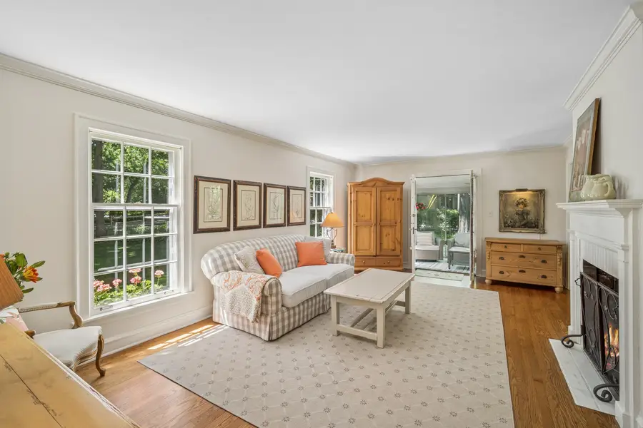 1342 Larrabee Lane, Northbrook, IL 60062 - #3
