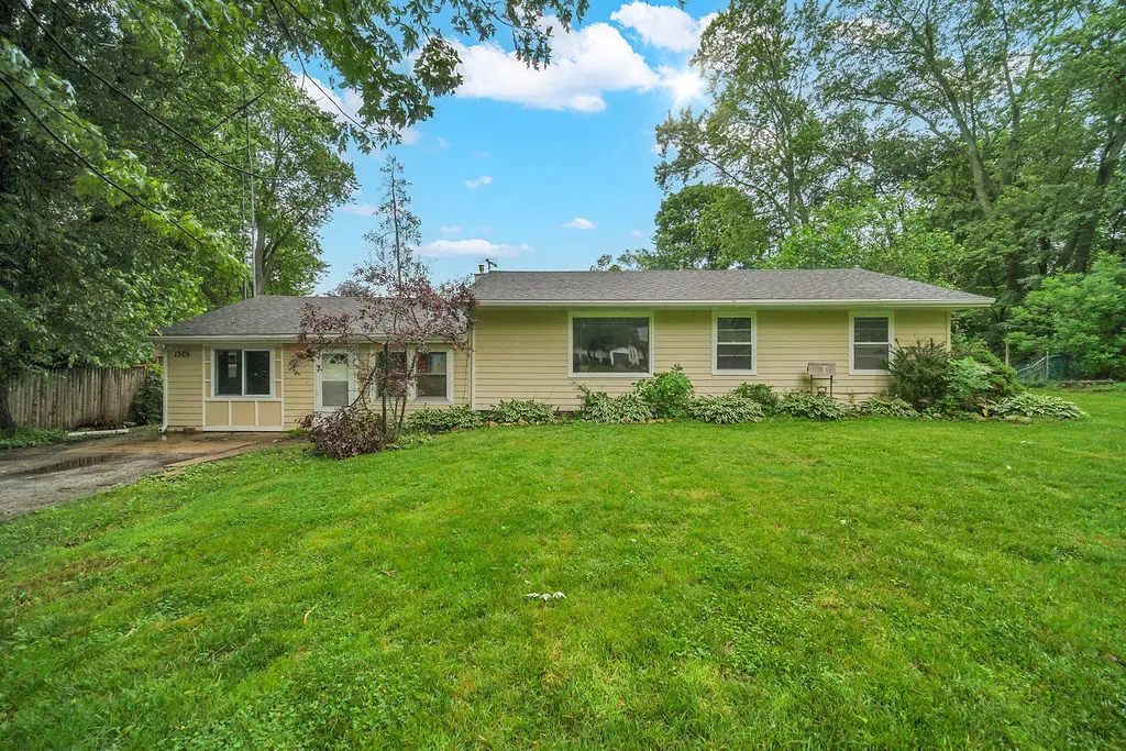 1305 Wilson Court, Zion, IL 60099 - #1