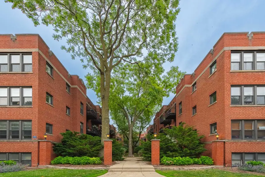 5913 N Paulina Street #2E, Chicago, IL 60660 - #3