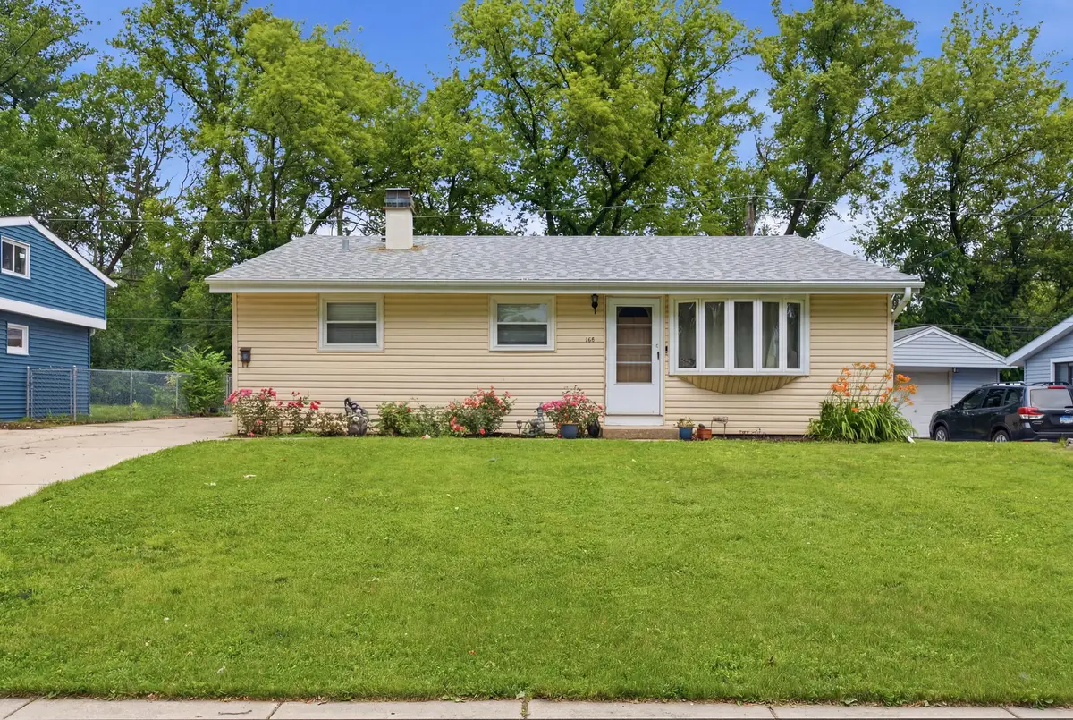 168 Sioux Avenue, Carpentersville, IL 60110 - #1