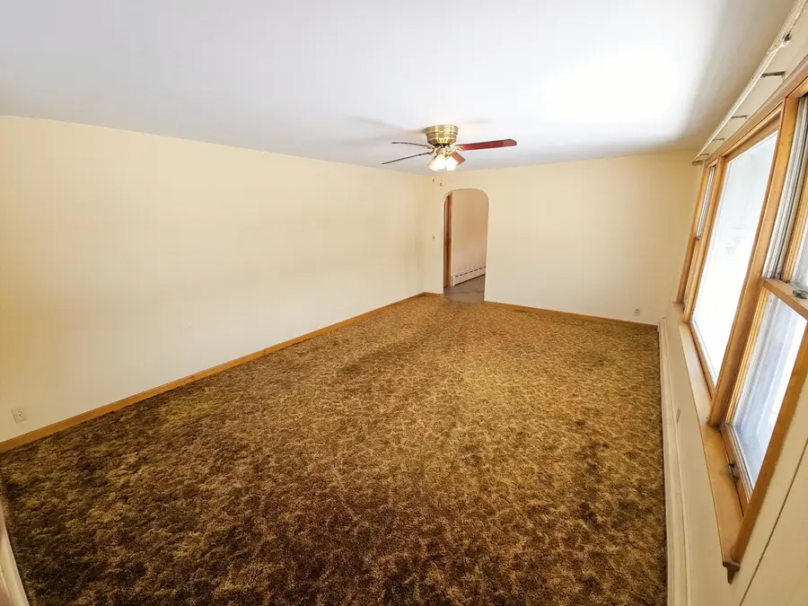 279 N State Street, Hampshire, IL 60140 - #3