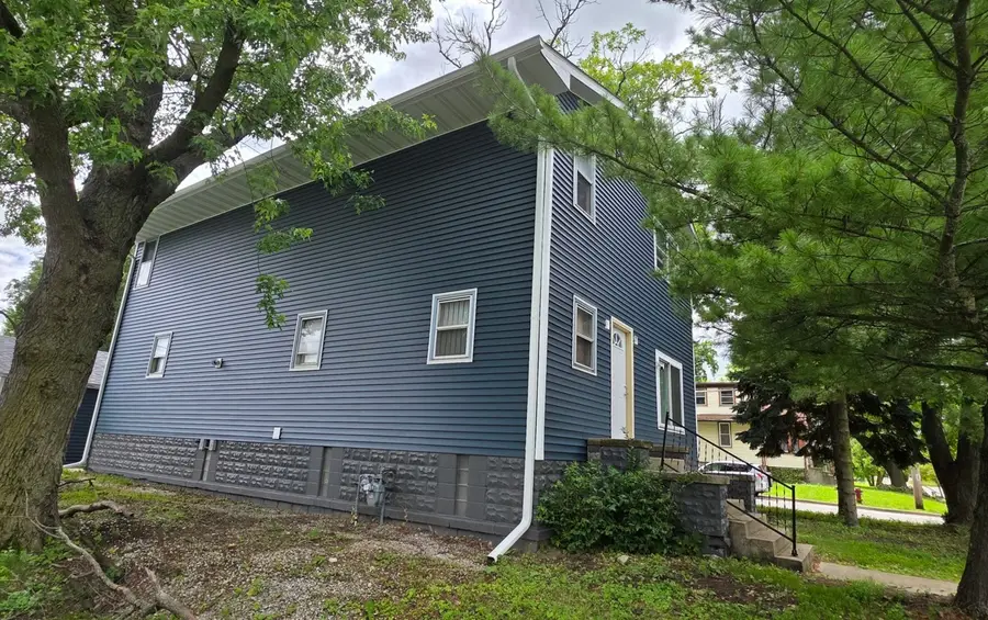 1324 Ridgewood Avenue, Joliet, IL 60432 - #2