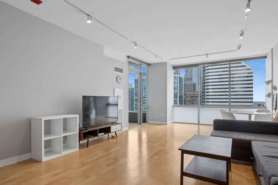 8 E Randolph Street #3103, Chicago, IL 60601 - #2