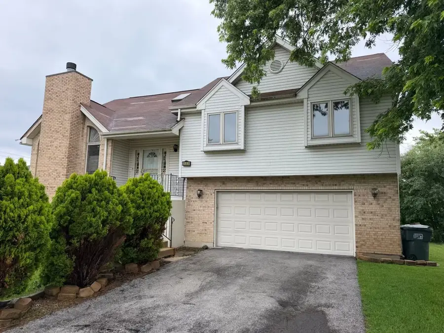 223 S Dante Avenue, Glenwood, IL 60425 - #3