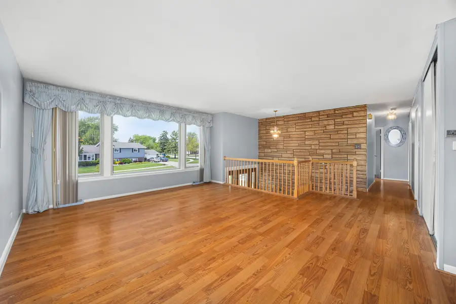 1410 W Jo Ann Lane, Addison, IL 60101 - #3