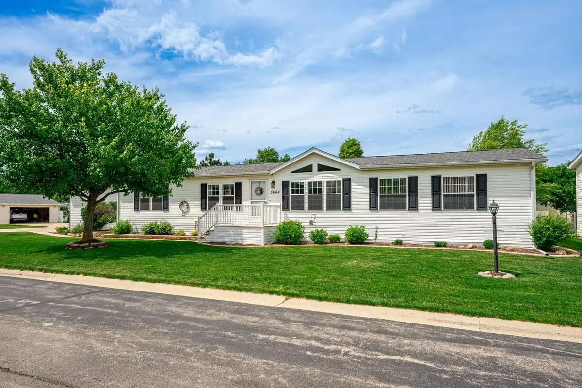5604 Irving Boulevard, Machesney Park, IL 61115 - #1