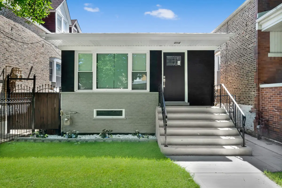 4331 S Campbell Avenue, Chicago, IL 60632 - #1