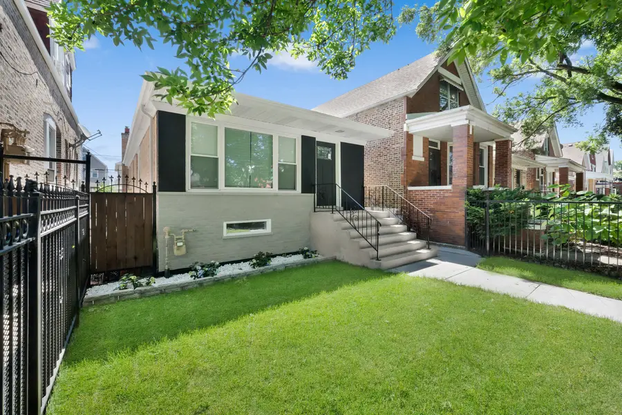 4331 S Campbell Avenue, Chicago, IL 60632 - #2