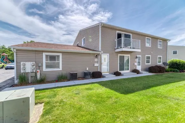 7905 163rd Place #7905, Tinley Park, IL 60477