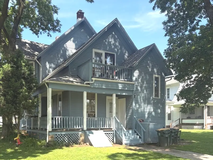 432 S 4th Street, Aurora, IL 60505 - #3