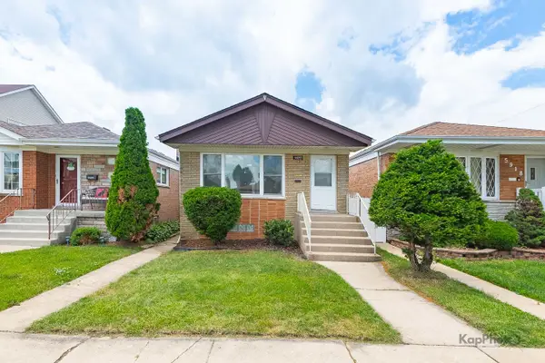 5920 S Merrimac Avenue, Chicago, IL 60638