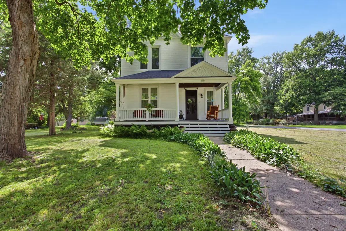 295 N Pritchett Street, Niantic, IL 62551 - #1