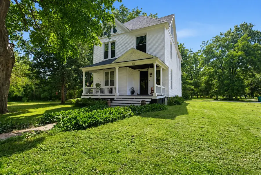 295 N Pritchett Street, Niantic, IL 62551 - #2