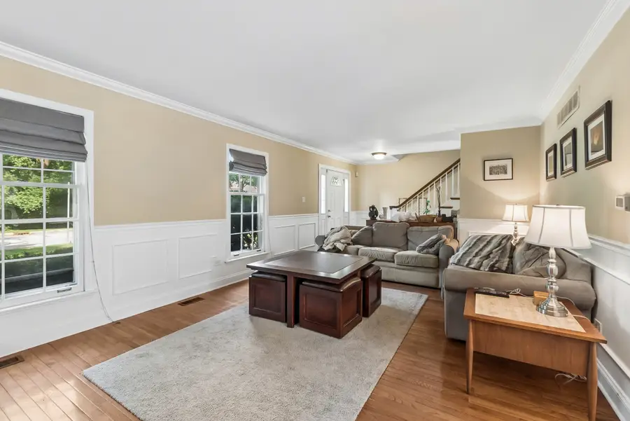 3933 Cumnor Road, Downers Grove, IL 60515 - #3