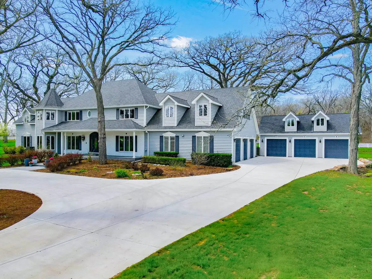 37132 N Black Velvet Lane, Wadsworth, IL 60083 - #1