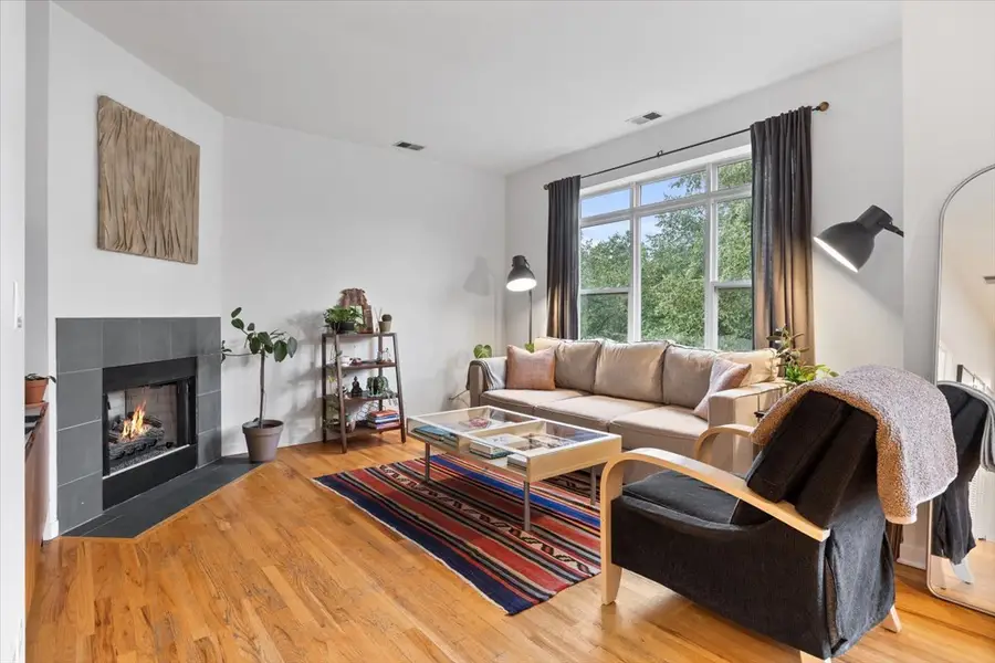 940 W Fry Street #3E, Chicago, IL 60642 - #2