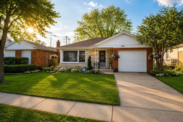 7810 Kilbourn Avenue, Skokie, IL 60076