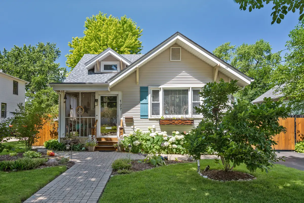 127 N Mallory Avenue, Batavia, IL 60510 - #1