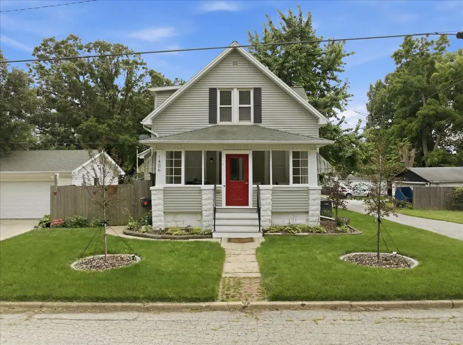 1406 W Empire Street, Bloomington, IL 61701 - #2