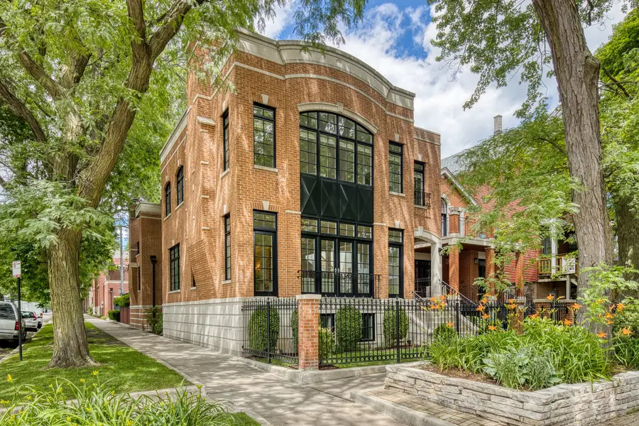 1852 W Wellington Avenue, Chicago, IL 60657 - #2