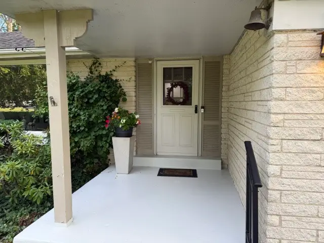 16 Falkirk Road, Hawthorn Woods, IL 60047 - #3