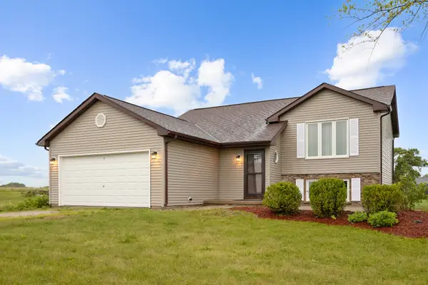 3765 N Il State Route 71, Sheridan, IL 60551
