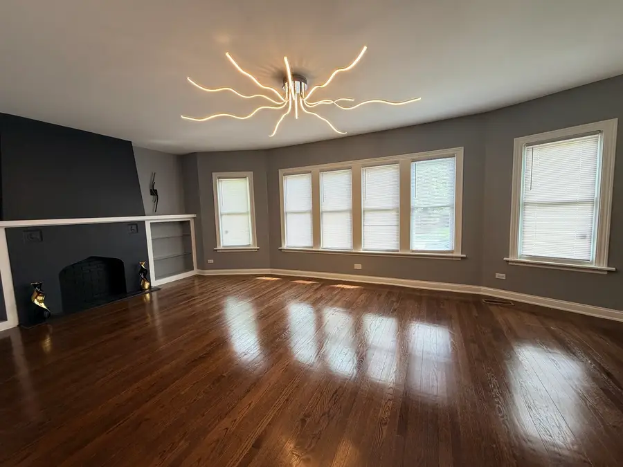10010 S Emerald Avenue, Chicago, IL 60628 - #3