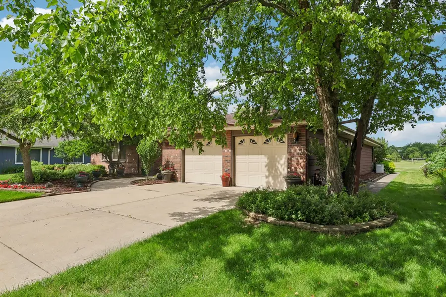 308 S Knollwood Drive, Schaumburg, IL 60193 - #3