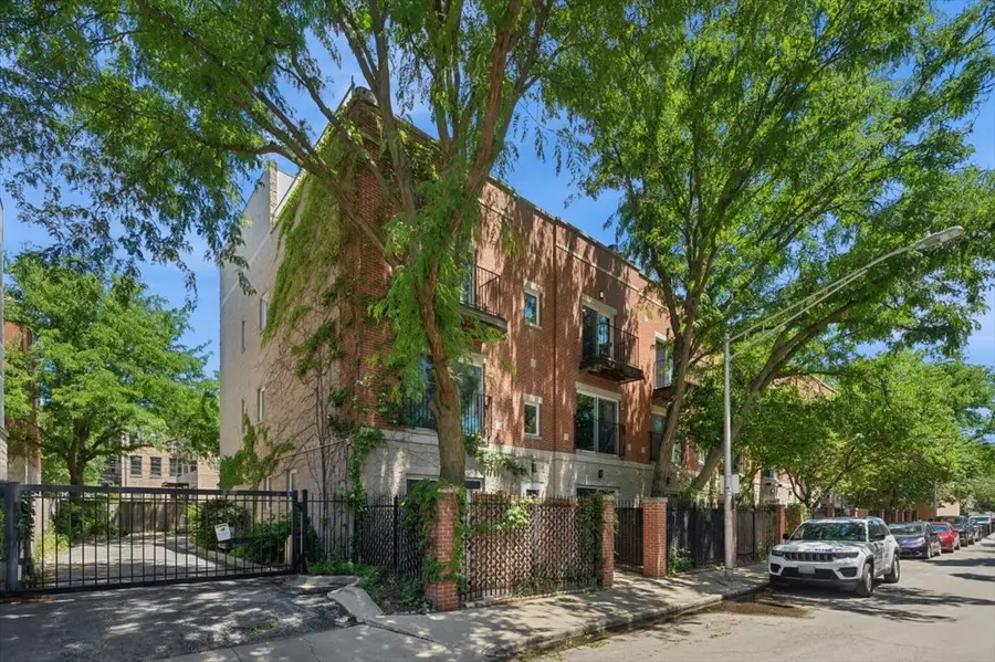 2524 W Bloomingdale Avenue #D, Chicago, IL 60647 - #2