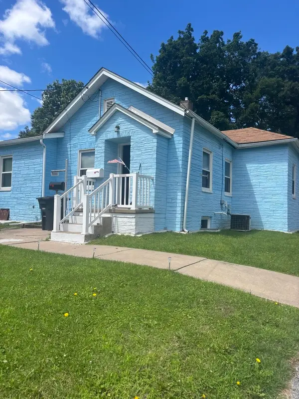 3001 44th Street, Moline, IL 61265