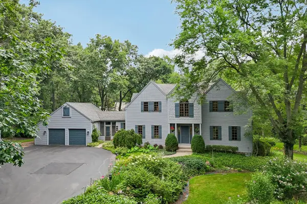 14 Brierwoods Lane, Hawthorn Woods, IL 60047