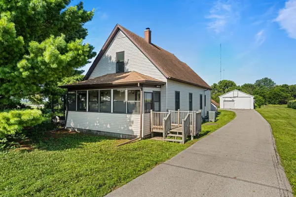 3511 N Rising Road, Champaign, IL 61822