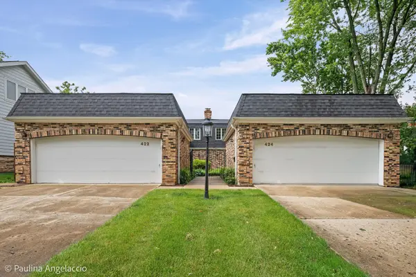 422 E Russell Street #422-424, Barrington, IL 60010